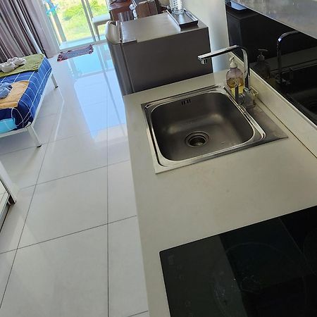 City Center Residentes Ccr Pattaya Y מראה חיצוני תמונה